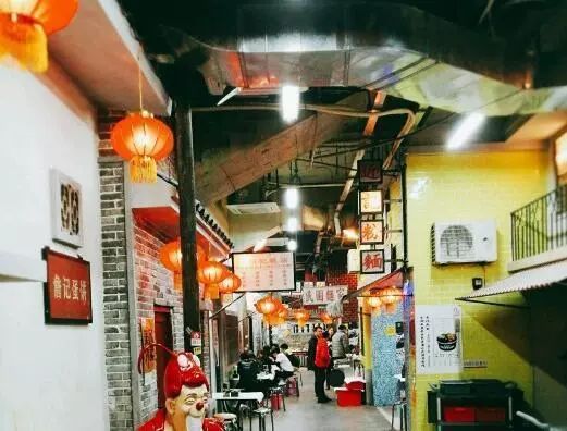 长沙最新商场，友情邂逅与家庭温馨之地