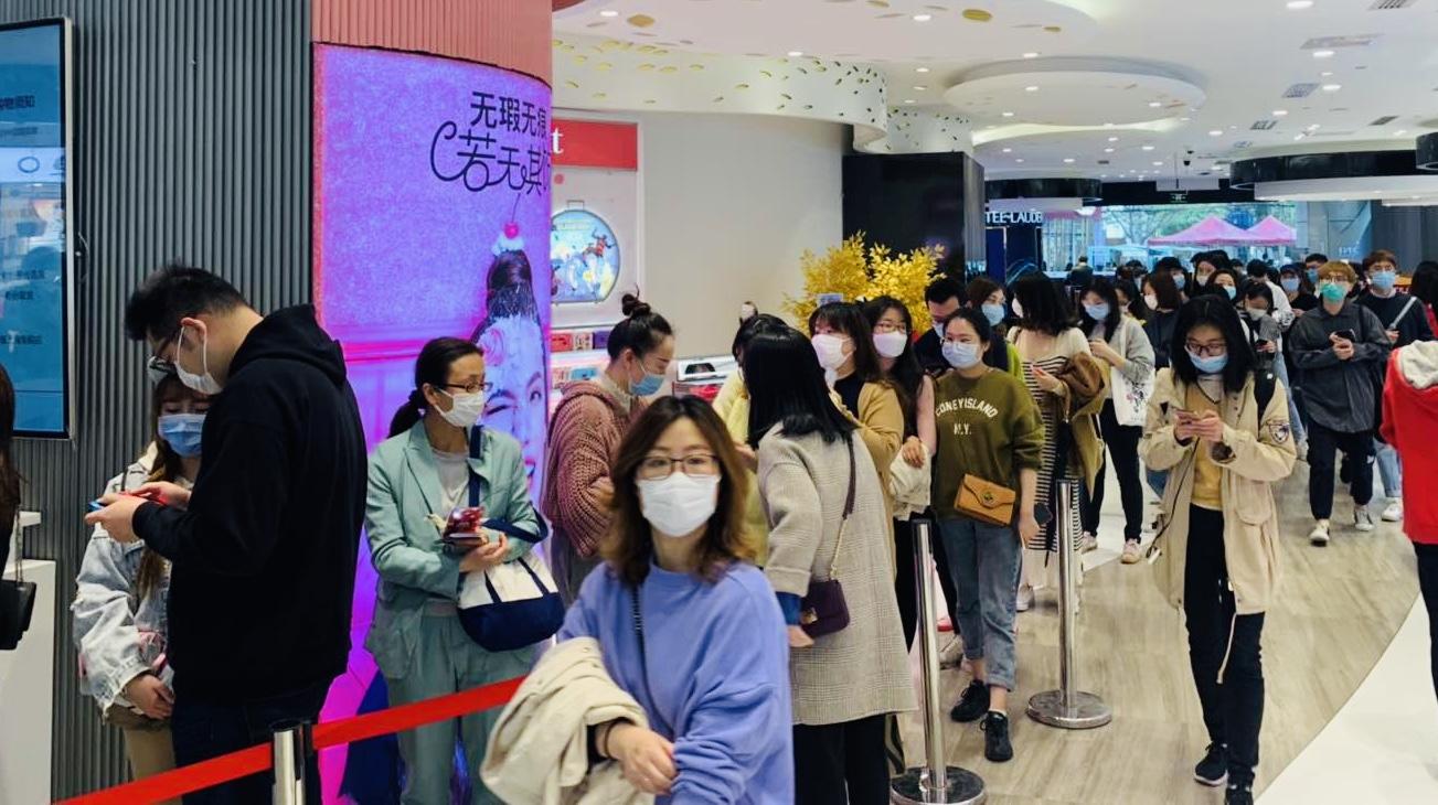 上海最新商圈的温馨日常风采展示