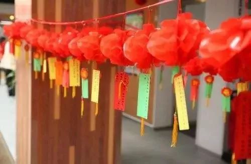 最新灯笼制作，点亮家的温馨与友情的明灯