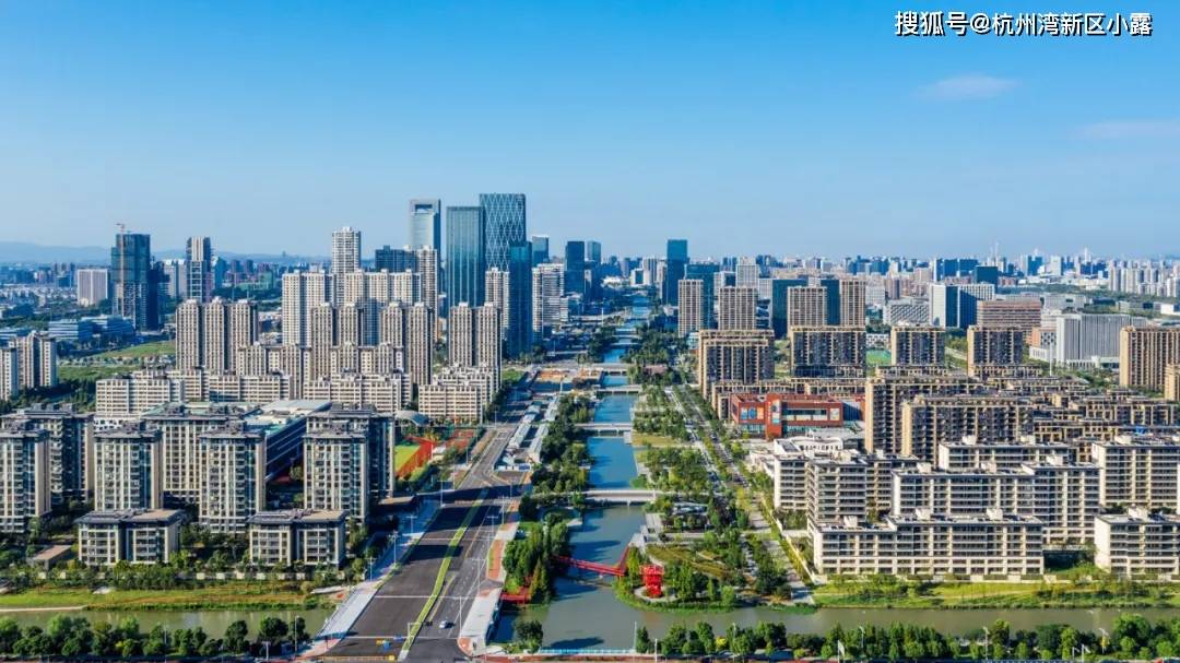7777788888管家婆图片,数据解释说明规划_增强版95.993