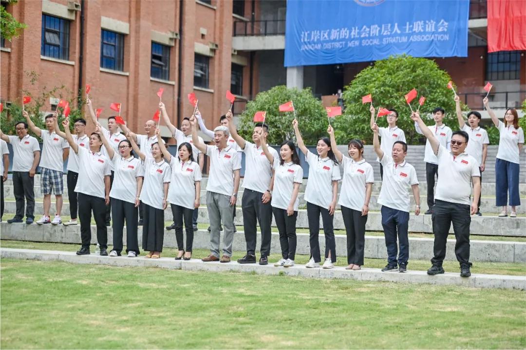 最新大合唱，自然之旅的心灵交响，寻找内心的平和宁静