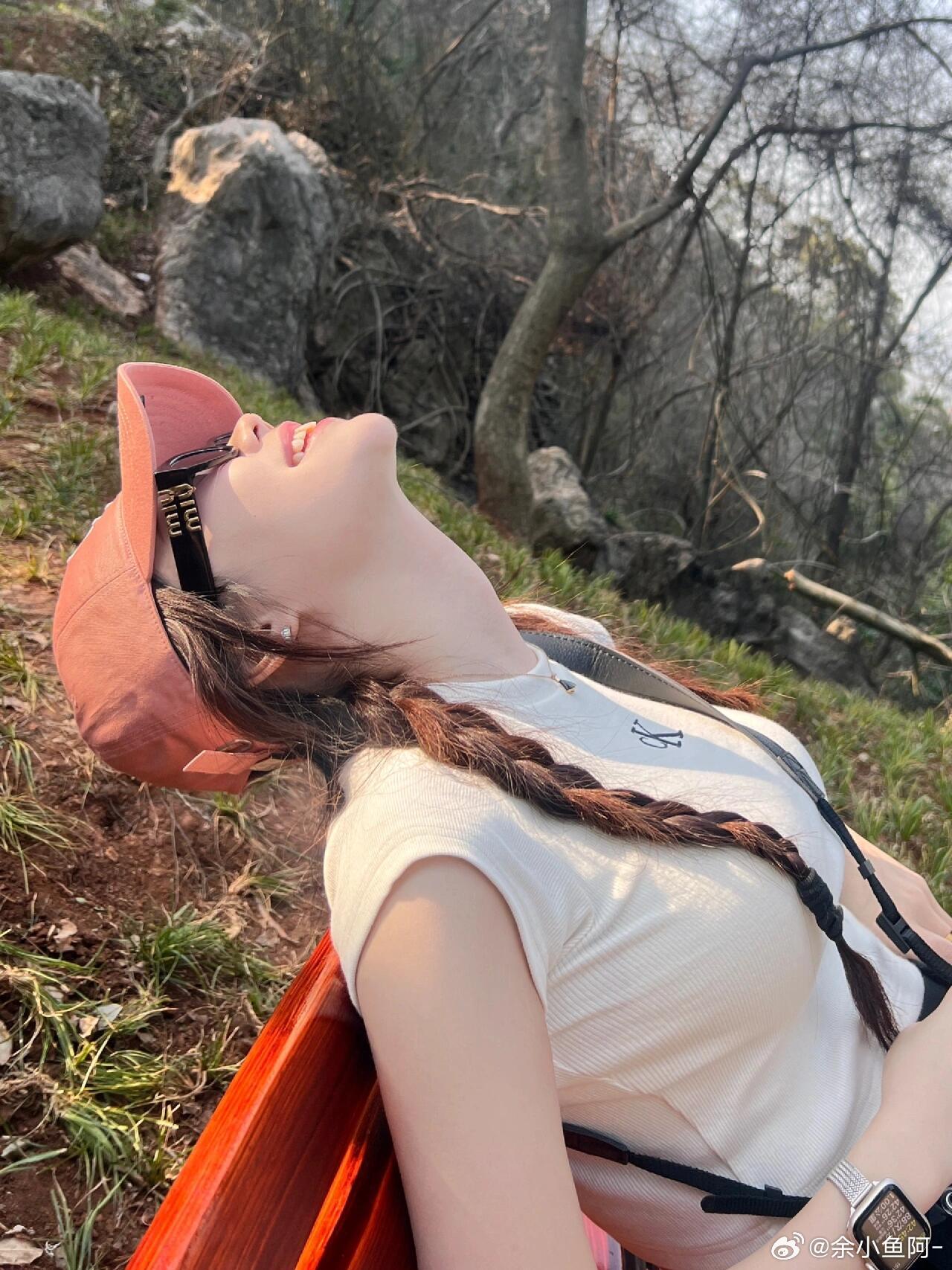 最新素人番号，自然美景之旅，探寻内心的平和与喜悦